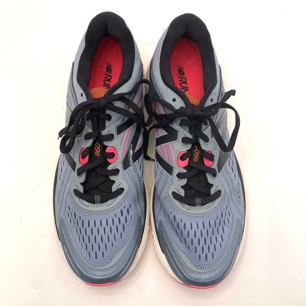 New Balance 860v8 Running Shoe Womens 11 EU 43 W860GP8 ASYM Counter Never Worn